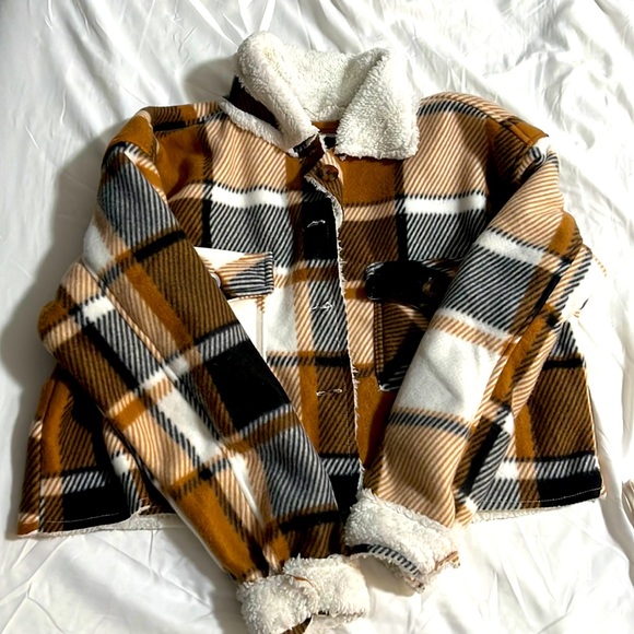 Jackets & Blazers - Large crop top sweater